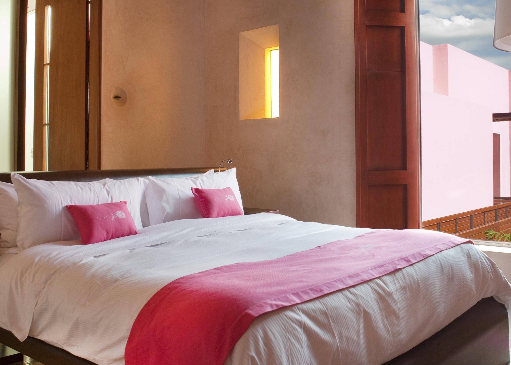 Rosas & Xocolate Boutique Hotel And Spa Merida, A Member Of Design Hotels Eksteriør bilde